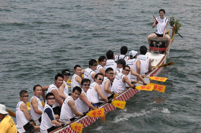 dragon_boat_team_20110818_1242589461