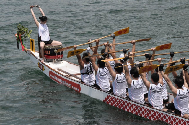 dragon_boat_team_20110818_1933085102